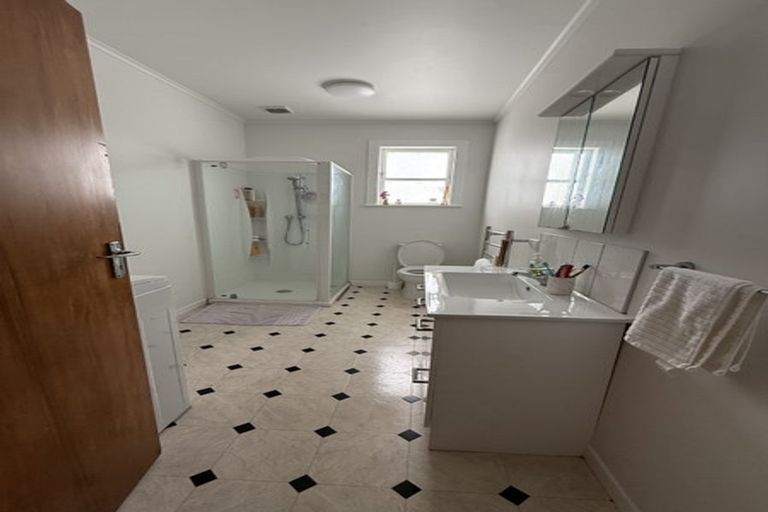 Photo of property in 59 Pirie Street, Mount Victoria, Wellington, 6011