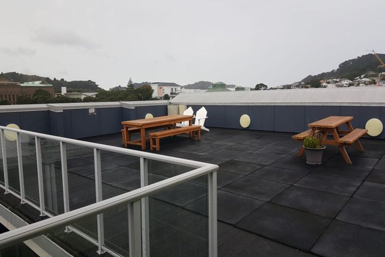 Photo of property in Urbane Apartments, 55/29 Webb Street, Mount Cook, Wellington, 6011