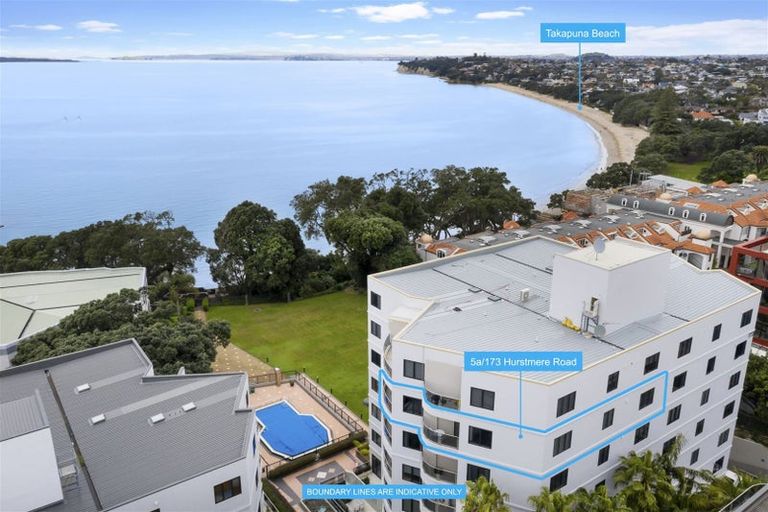 Photo of property in 5a/173 Hurstmere Road, Takapuna, Auckland, 0622