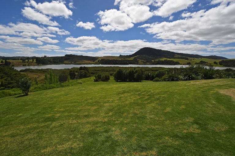 Photo of property in 107 Jumna Road, Maungaturoto, 0587