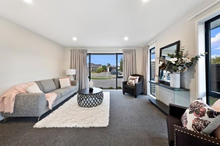 Photo of property in 31 Bronco Drive, Aidanfield, Christchurch, 8025