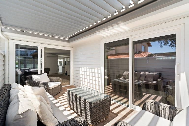 Photo of property in 71 Oceanview Road, Mount Maunganui, 3116