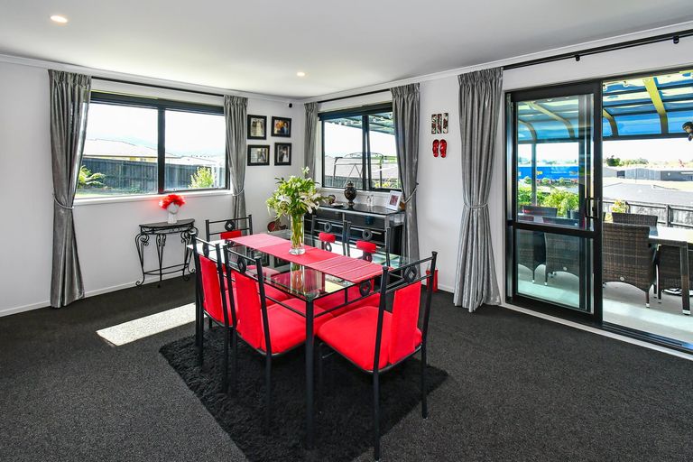 Photo of property in 11 Ulcoats Lane, Pokeno, 2402