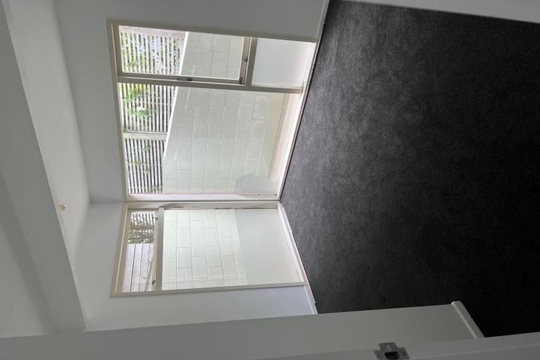 Photo of property in 1/99 Major Hornbrook Road, Mount Pleasant, Christchurch, 8081