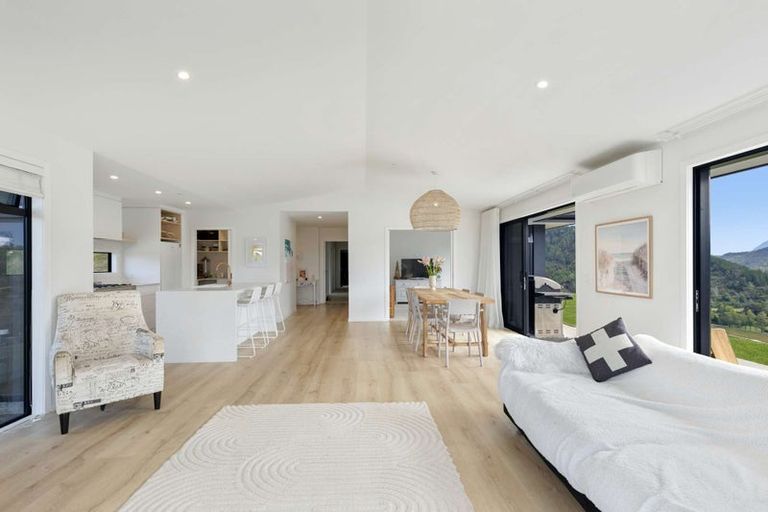 Photo of property in 36 Pineview Way, Motueka, 7196