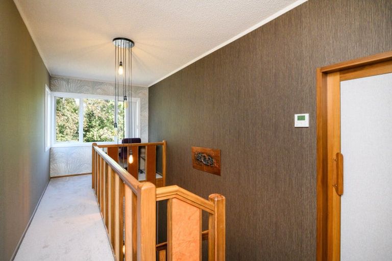 Photo of property in 12 Truscott Grove, Awapuni, Palmerston North, 4412