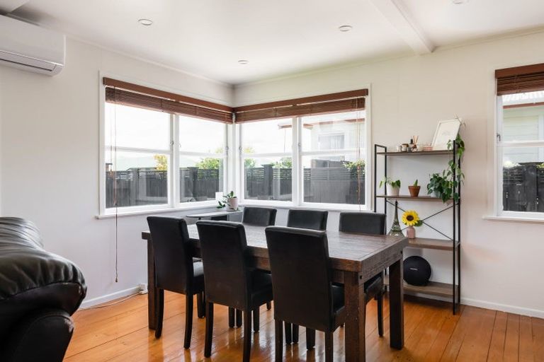 Photo of property in 142 Bryant Road, St Andrews, Hamilton, 3200