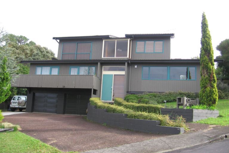 Photo of property in 9 Kilduff Place, Mairangi Bay, Auckland, 0630