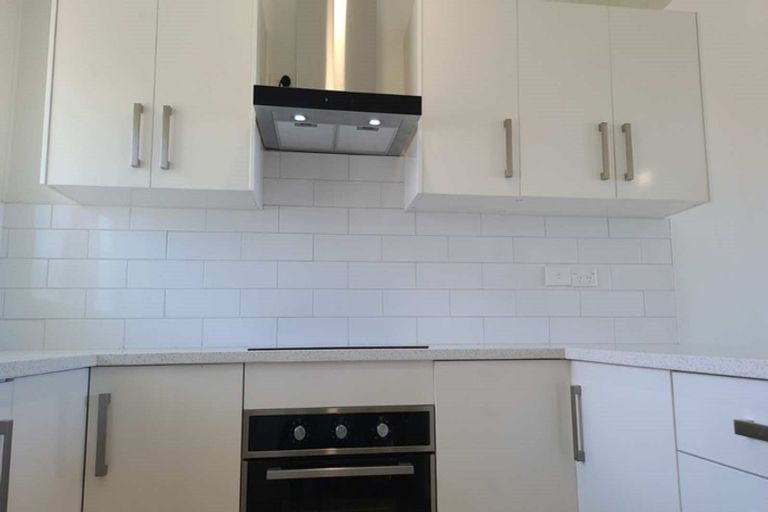 Photo of property in 2/7 Hastings Road, Mairangi Bay, Auckland, 0630