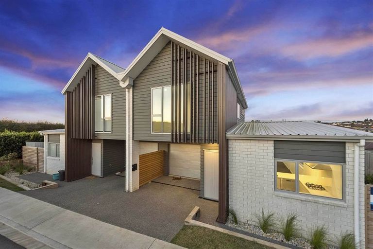 Photo of property in 3 Springside Court, Huntington, Hamilton, 3210