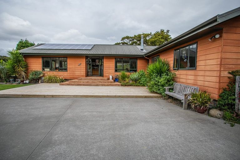 Photo of property in 41 Cory Road, Kaukapakapa, 0873