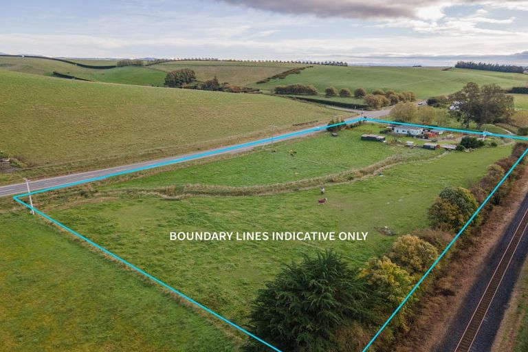 Photo of property in 4 Otaio Cemetery Road, Otaio, Timaru, 7971