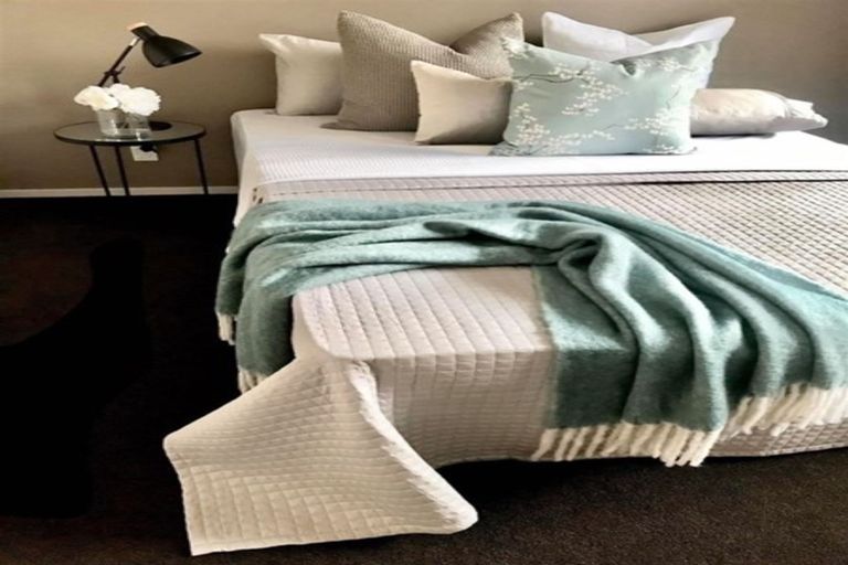 Photo of property in 85 Rosalie Terrace, Kelvin Grove, Palmerston North, 4414