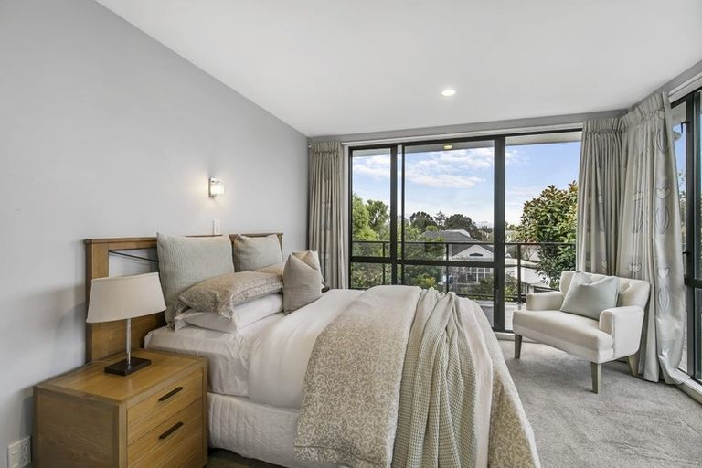Photo of property in 101a Te Kawa Road, Greenlane, Auckland, 1061