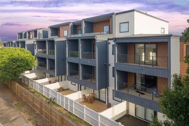 Photo of property in 113/8 Gray Avenue, Mangere East, Auckland, 2024