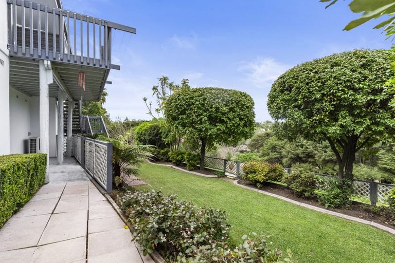 Photo of property in 7 Jubaea Place, Henderson, Auckland, 0610