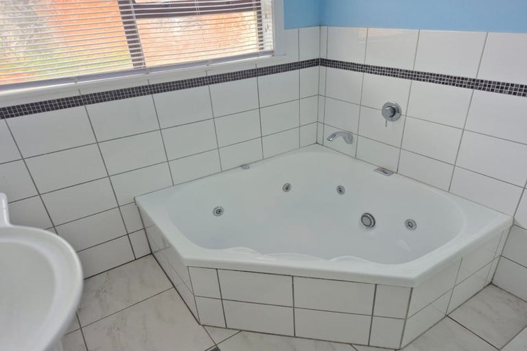 Photo of property in 40 Frederick Street, Avalon, Lower Hutt, 5011