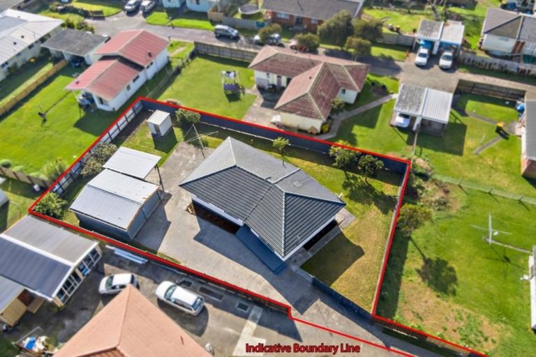 Photo of property in 36 Cranmere Crescent, Mangere East, Auckland, 2024