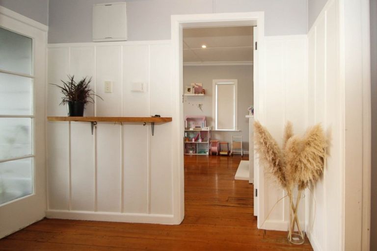 Photo of property in 1212 Caroline Road, Mayfair, Hastings, 4122