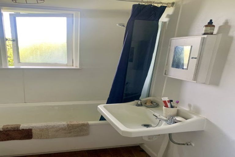 Photo of property in 97c Raroa Road, Aro Valley, Wellington, 6012