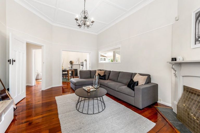 Photo of property in 11 Shaw Street, Sandringham, Auckland, 1025