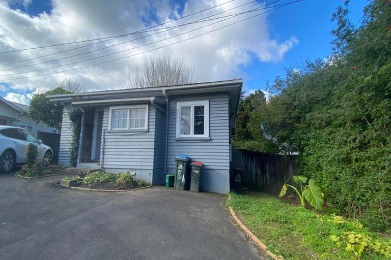 Photo of property in 52a Panama Road, Mount Wellington, Auckland, 1062