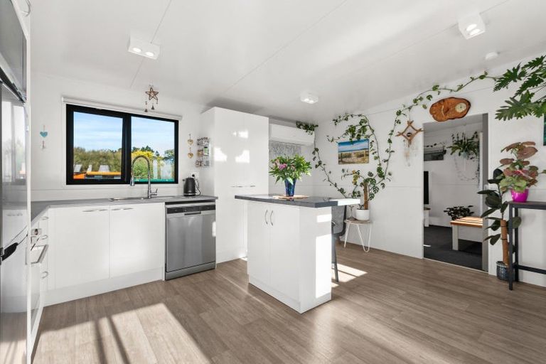 Photo of property in 1064c Tikokino Road, Waipawa, 4273