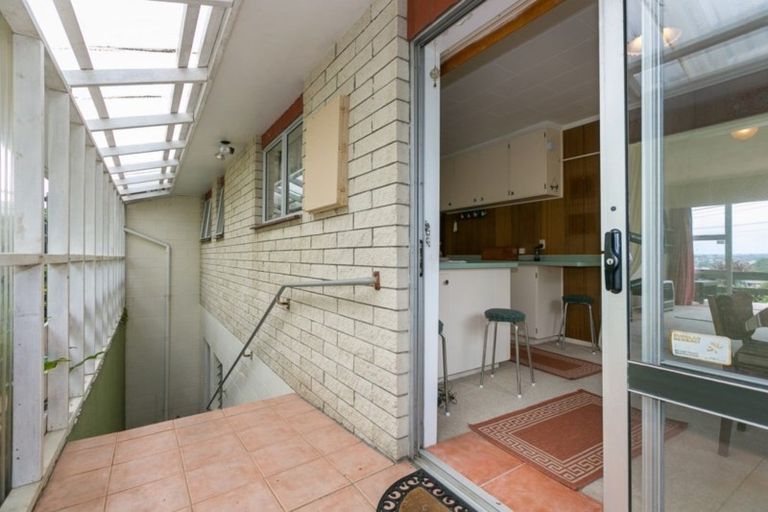 Photo of property in 3 Findlay Street, Moturoa, New Plymouth, 4310
