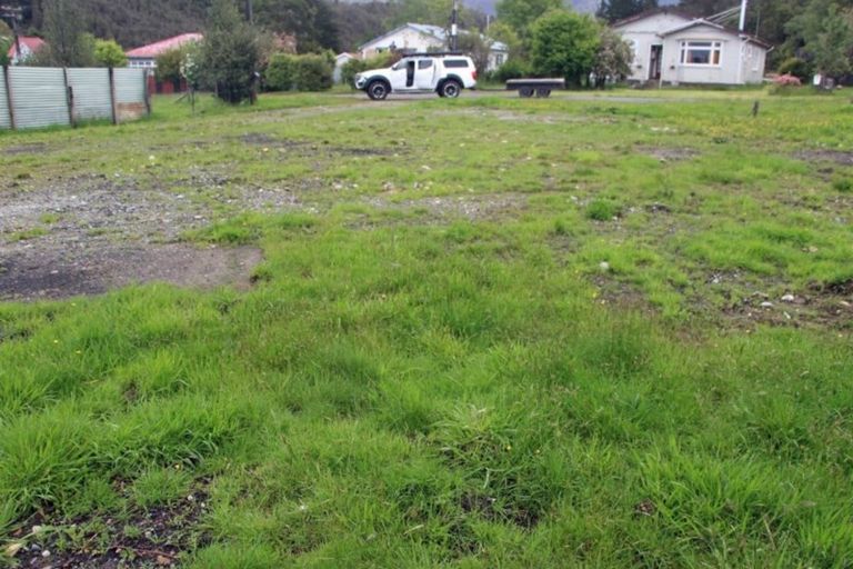 Photo of property in 6 Harper Street, Blackball, 7804