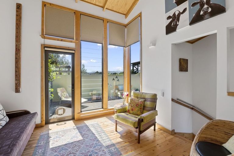 Photo of property in 68 Harakeke Road, Te Horo, Otaki, 5581