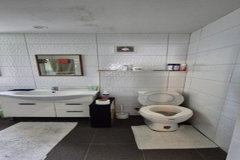 Photo of property in 5 Monarch Avenue, Hillcrest, Auckland, 0627