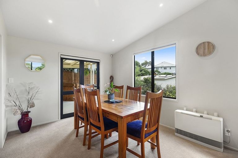 Photo of property in 3 Wadestown Road, Wadestown, Wellington, 6012