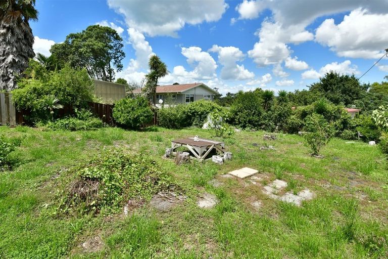 Photo of property in 60 Carlisle Road, Browns Bay, Auckland, 0630