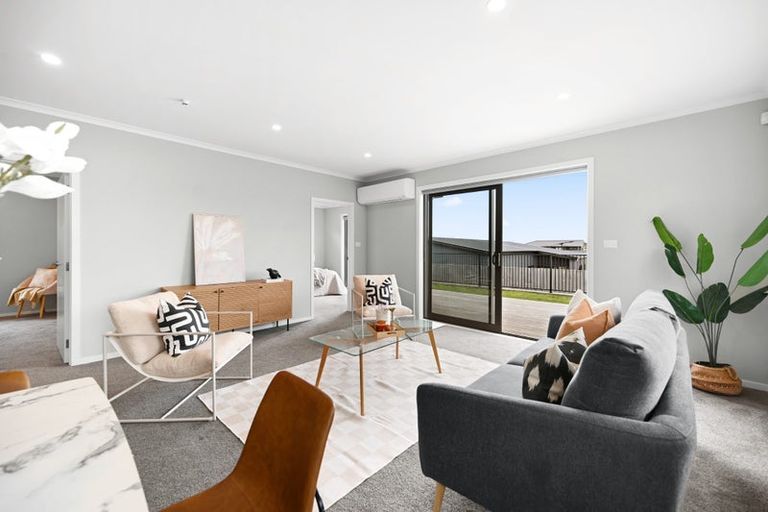 Photo of property in 26a Tokerau Drive, Rototuna North, 3210