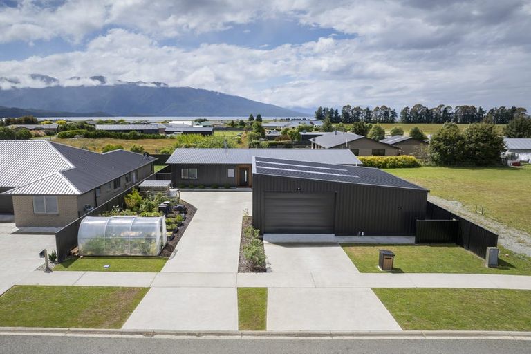 Photo of property in 91 Tukare Loop, Te Anau, 9600