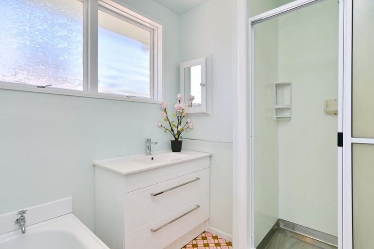 Photo of property in 57 Burnett Street, Oxford, 7430