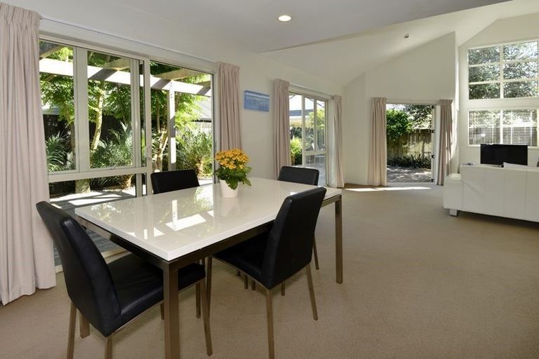 Photo of property in 51 Hart Road, Hauraki, Auckland, 0622