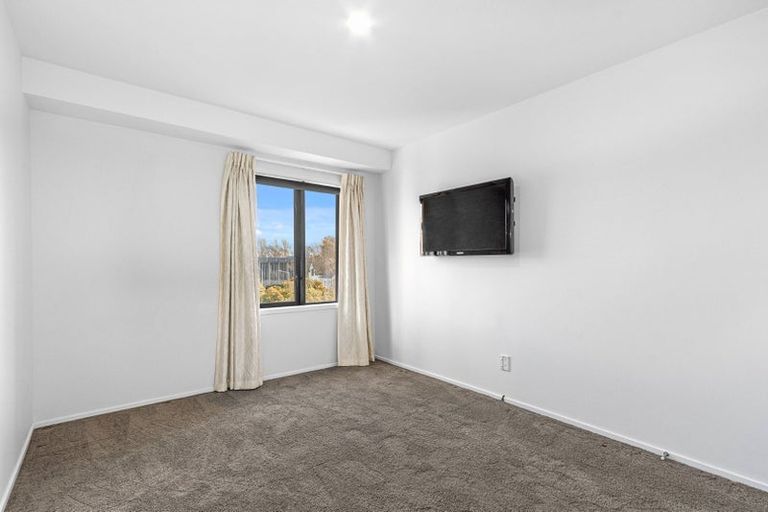 Photo of property in Gloucester Towers, 13/28 Gloucester Street, Christchurch Central, Christchurch, 8013
