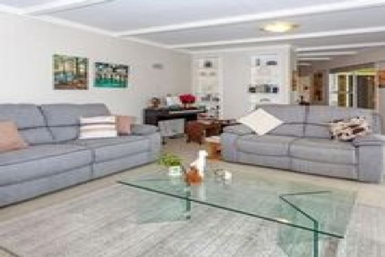 Photo of property in 8 Otuturu Crescent, Ruamahunga, Thames, 3575