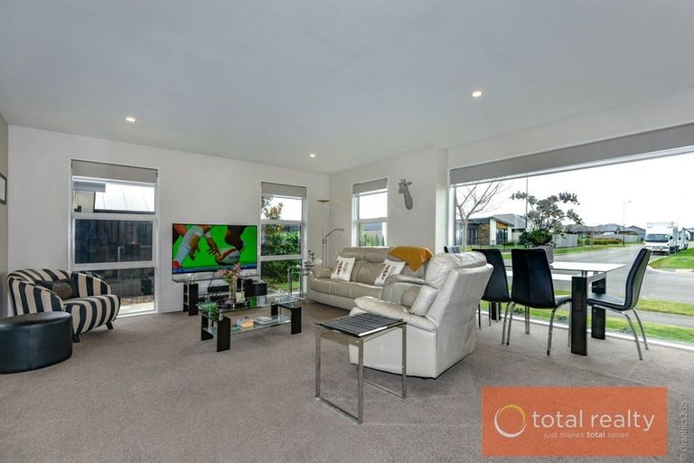 Photo of property in 20 David Buist Crescent, Halswell, Christchurch, 8025