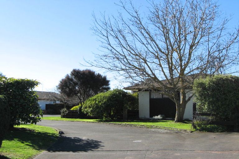 Photo of property in 1/2 Bill Ashcroft Grove, Havelock North, 4130