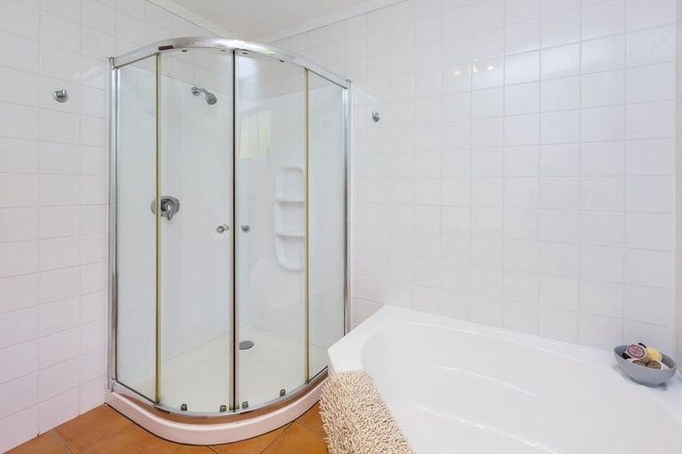 Photo of property in 41 Sunnyview Drive, Brown Owl, Upper Hutt, 5018