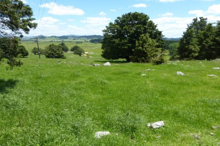 Photo of property in 112 Mountain View Road, Hikurangi, 0114