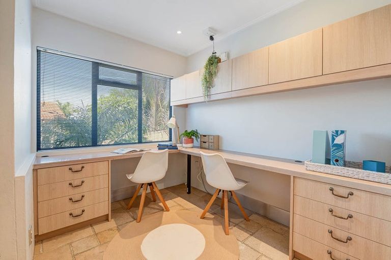 Photo of property in 13a Orchard Road, Browns Bay, Auckland, 0630