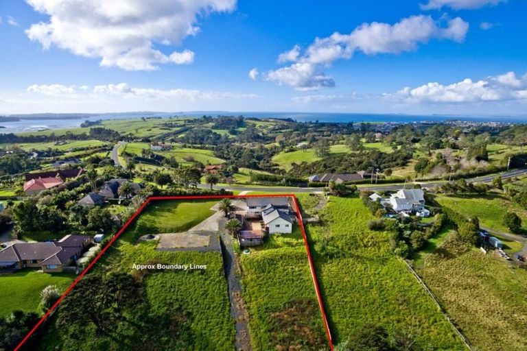 Photo of property in 187 Okura River Road, Okura, Albany, 0792