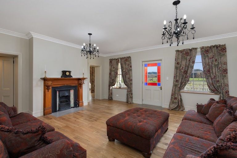 Photo of property in The Gables, 398 Waimea Road West, Brightwater, 7091