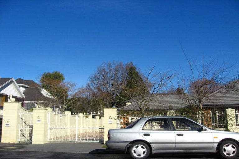 Photo of property in 2a Valley Road, Cashmere, Christchurch, 8022