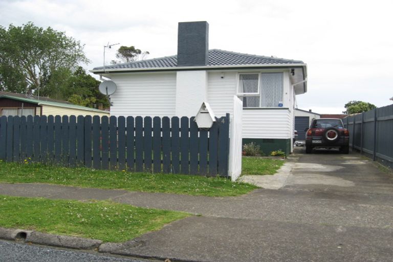 Photo of property in 4 Solent Street, Mangere, Auckland, 2022