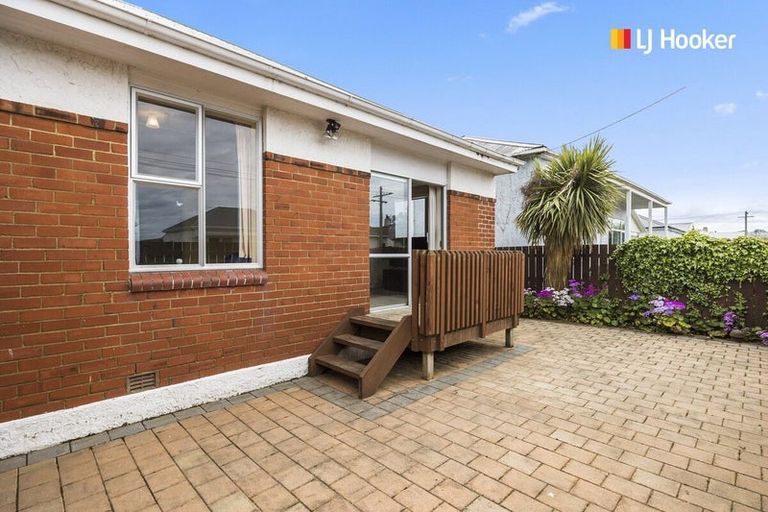 Photo of property in 7b Dalgety Street, Saint Kilda, Dunedin, 9012