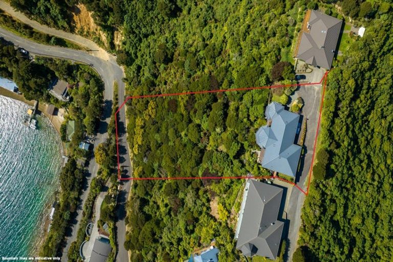 Photo of property in 21 Marina View, Waikawa, Picton, 7281